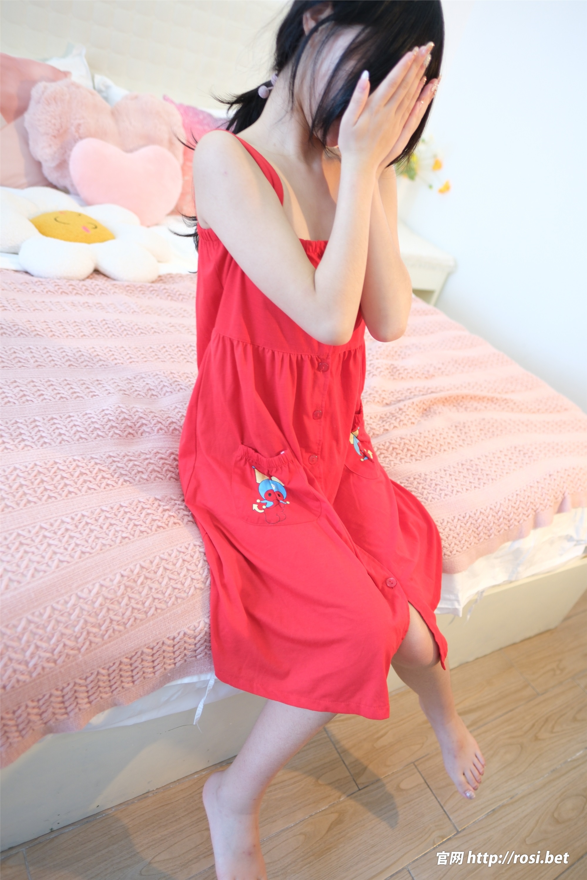 ROSI写真 2024.10.04 NO.4687